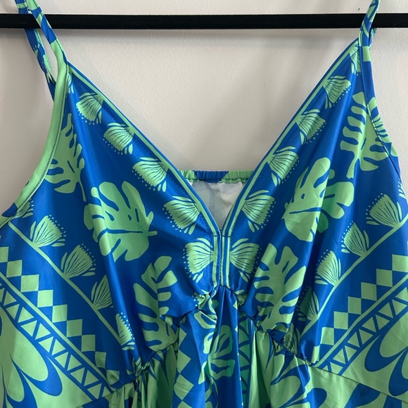 Cupshe Vibrant Blue and Green Maxi Tropical Plunging Sleeveless Maxi Dress m - Picture 3 of 7